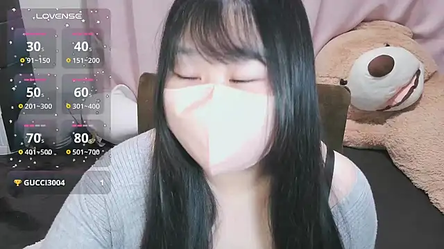 yuinyan3150 live sex cam