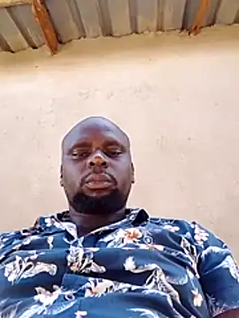 Leebwoy20 live sex cam