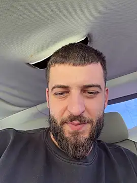 Pablo_Hornyguy95 live sex cam