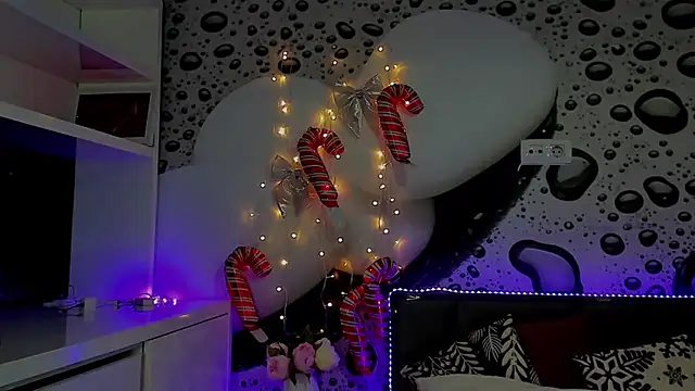 AlmaFancy's cam snapshot