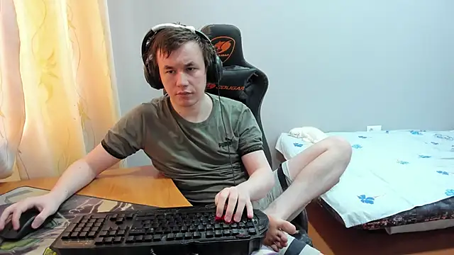 iliaskrislove live sex cam