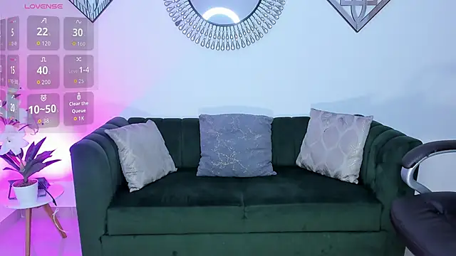 July_Adams's cam snapshot