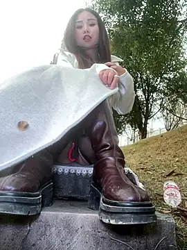 luna-sisi's cam snapshot