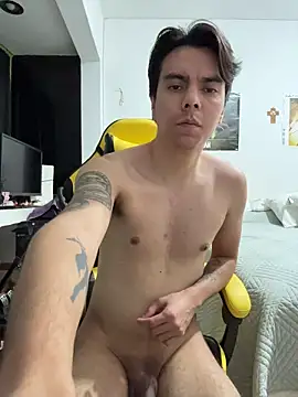 SanPepeGrillo98 live sex cam