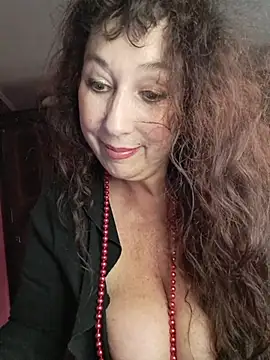 GypsyEsmeralda live sex cam