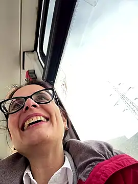 NataKitten live sex cam