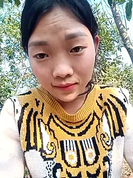 Thao201 live sex cam