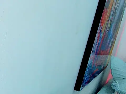 ZaraRousse's cam snapshot