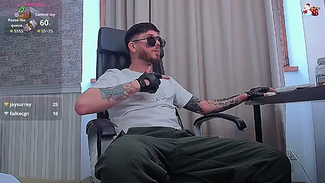 JonahShaw live sex cam