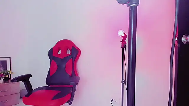 Imvalentina_21 live sex cam