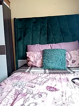 Hotty-boobsxxx live sex cam