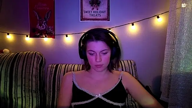 CutieAnny's cam snapshot