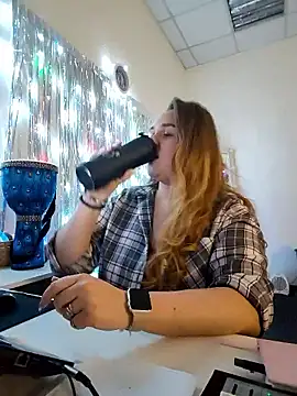 Juicy_PeachLux's cam snapshot