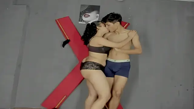 wildsexinmyroom's cam snapshot