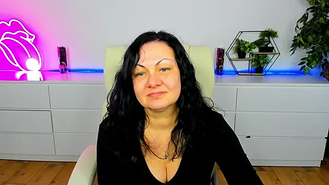 IrissMoon's cam snapshot