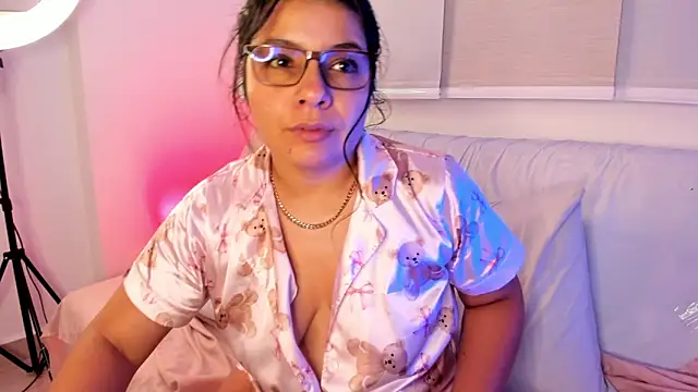 miaa_daniels's cam snapshot