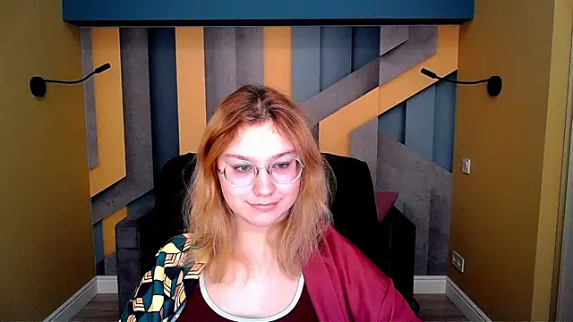 AngelinaLow's cam snapshot