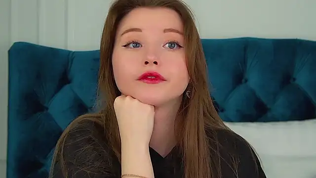 KeiraAsti's cam snapshot