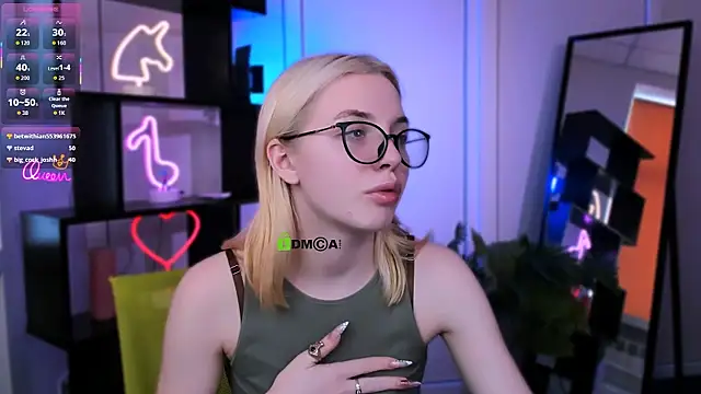 miki_ti's cam snapshot