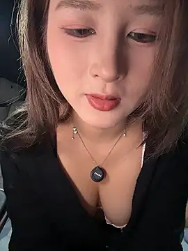 yuki_june live sex cam
