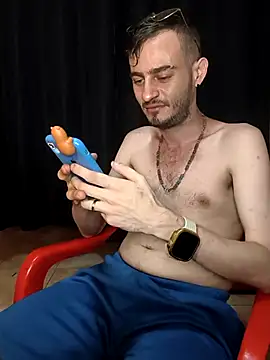 bigcockwhite777's cam snapshot