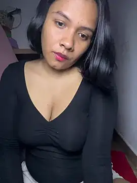 lovedforeverr's cam snapshot