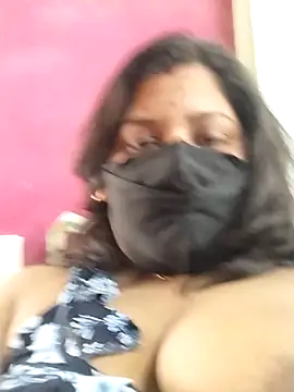 pinkisaha75 live sex cam