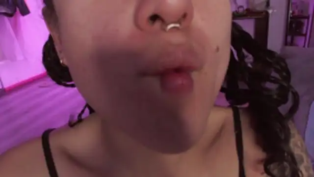 Hellen_dumont's cam snapshot