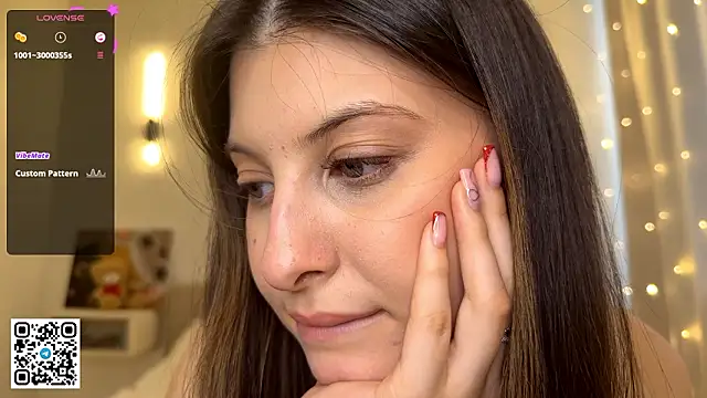 LouiseChavez's cam snapshot