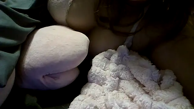 lilylune's cam snapshot