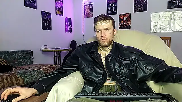 Huntall77's cam snapshot