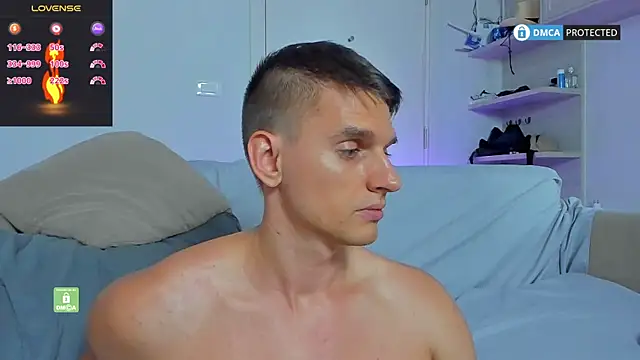 ricky_bolt's cam snapshot