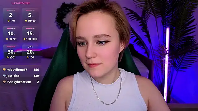 Ellie_Heavenly live sex cam