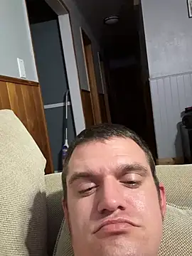 cumitted live sex cam