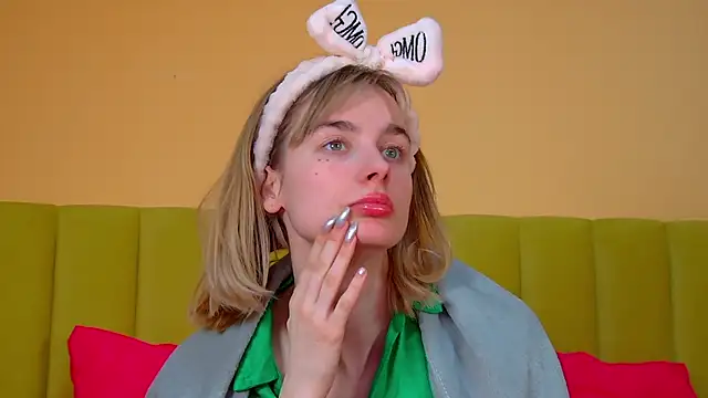 MerlinMeyer live sex cam