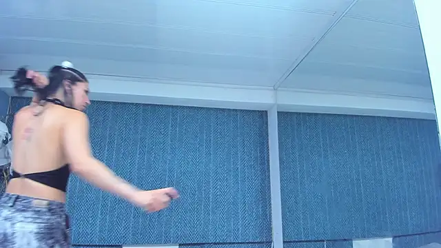 LeaMoreau22's cam snapshot