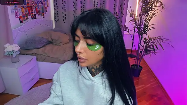 CharimgSabrina live sex cam