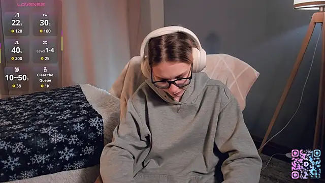 SharylSmalt's cam snapshot