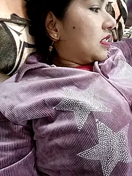 urvashi01224's cam snapshot