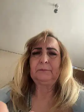 Irina2909@xh's cam snapshot