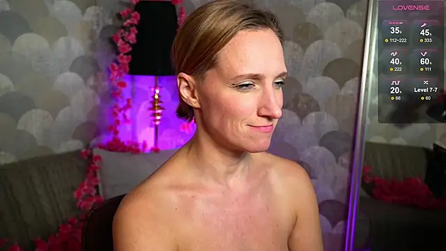 UmaTruewoman's cam snapshot