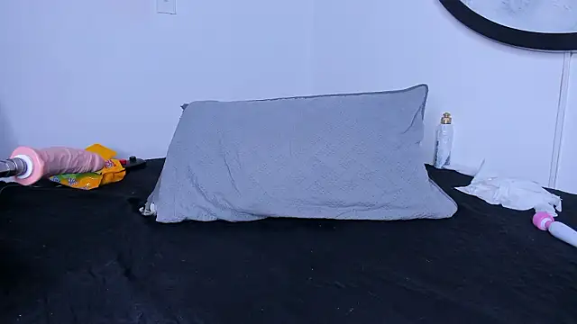 Euphoria_07's cam snapshot