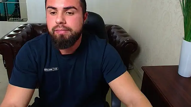 HayesWood's cam snapshot