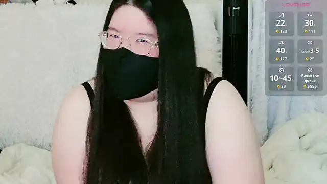 Kara-Nuna live sex cam