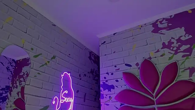 ValerySkinnyy's cam snapshot