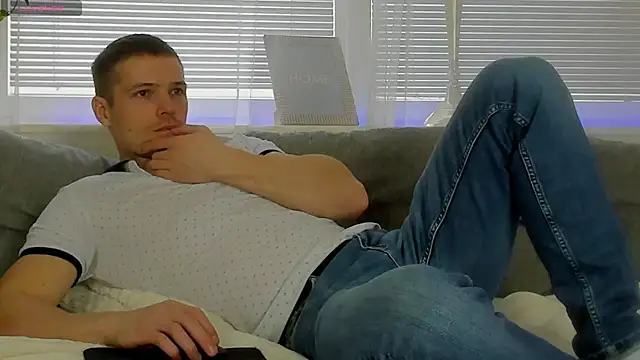 GarettVoss's cam snapshot