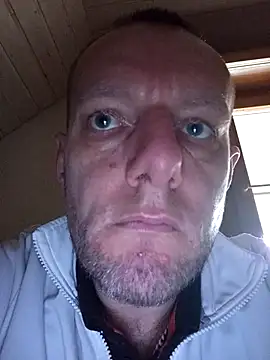 Kw8585kw live sex cam