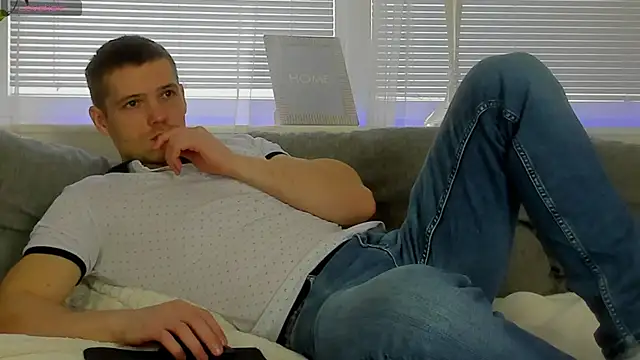 GarettVoss live sex cam