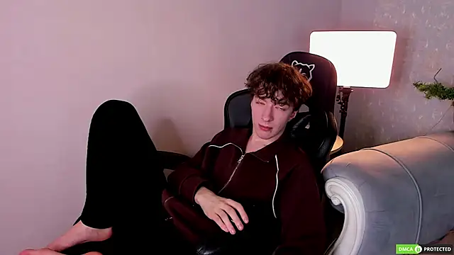 TrevorBenson live sex cam