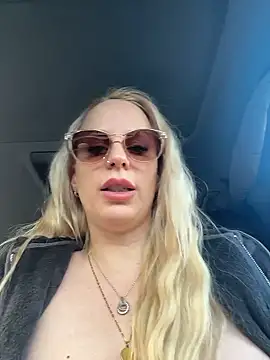 June695_'s cam snapshot